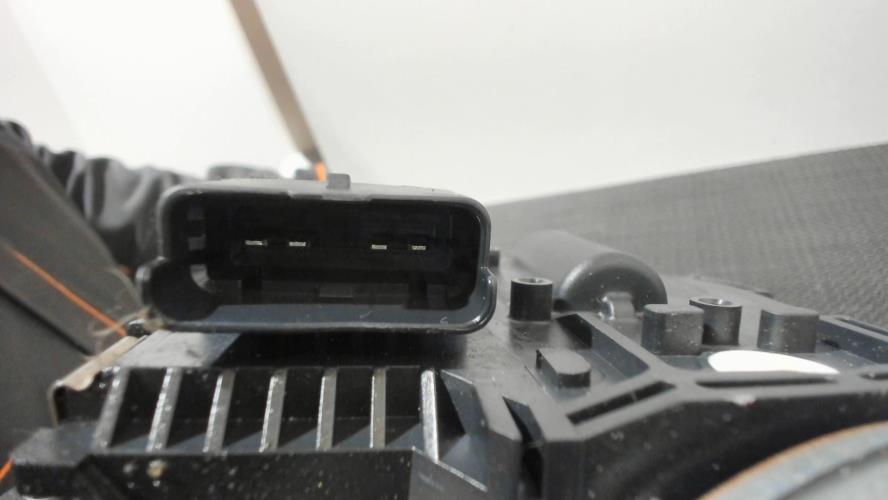 Image Moteur essuie glace avant droit - PEUGEOT 3008 1