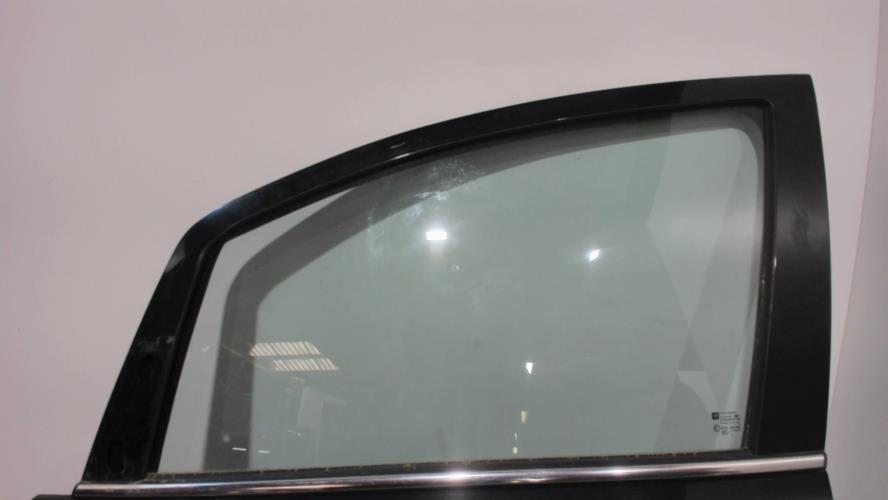 Image Porte avant gauche - OPEL ZAFIRA B