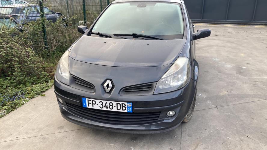 Image Feu arriere principal droit (feux) - RENAULT CLIO 3