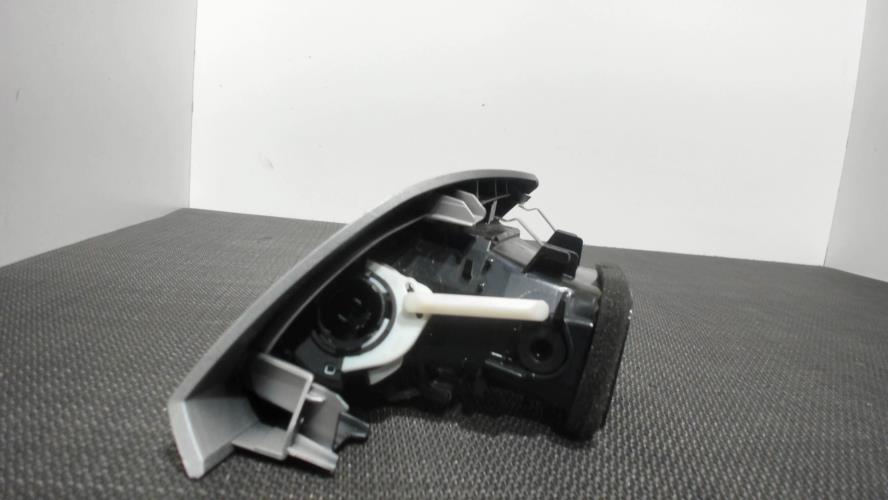 Image Aerateur tableau de bord avant droit - BMW SERIE 1 F20