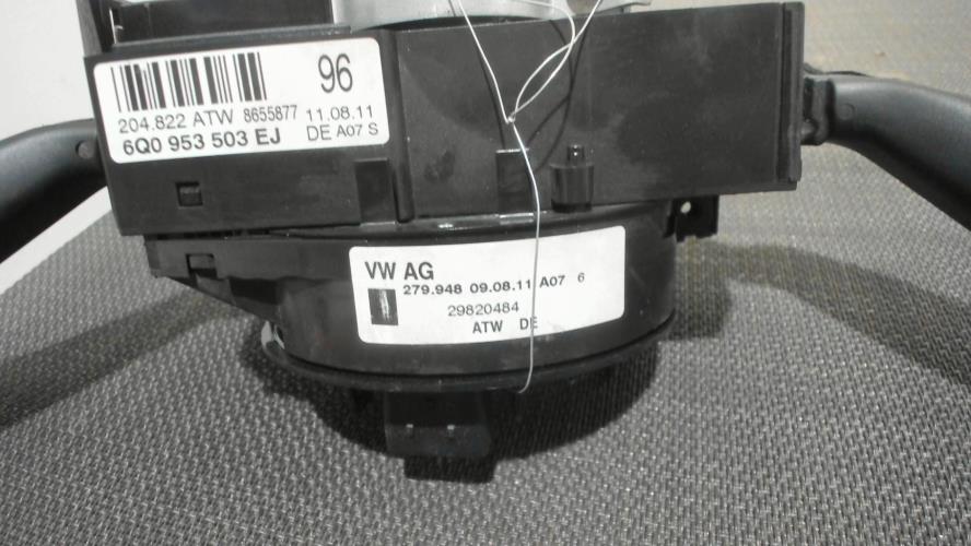 Image Com (Bloc Contacteur Tournant+Commodo Essuie Glace+Commodo Phare) - VOLKSWAGEN POLO 5