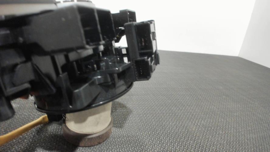 Image Com (Bloc Contacteur Tournant+Commodo Essuie Glace+Commodo Phare) - TOYOTA YARIS 2