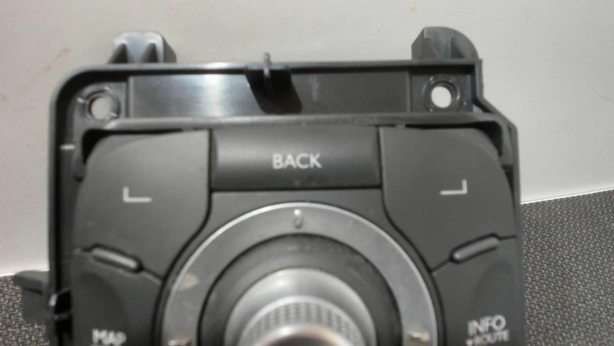 Image Commande GPS - RENAULT MEGANE 3