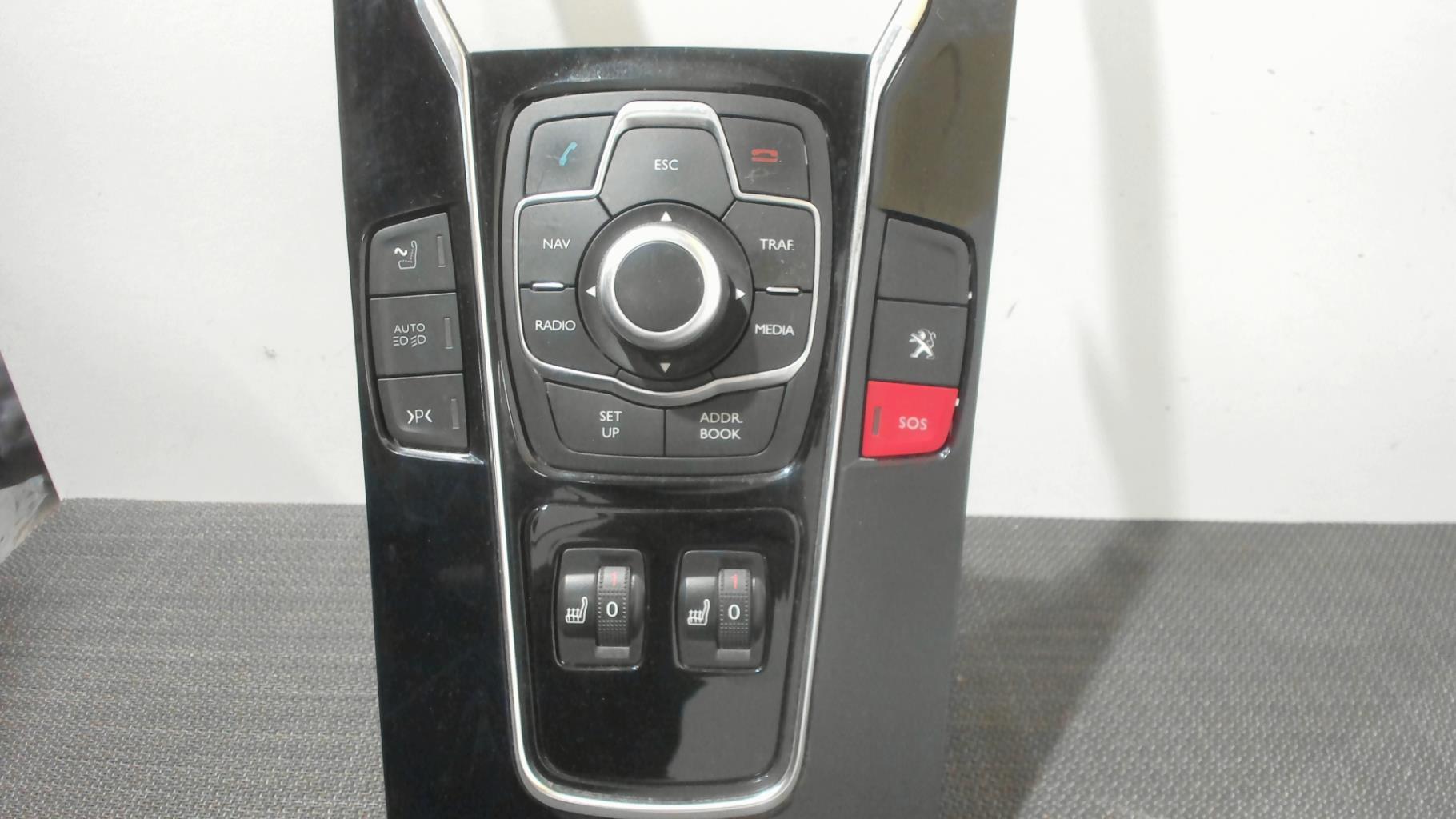 Commande GPS PEUGEOT 508 1 SW PHASE 1 BREAK Diesel - 1