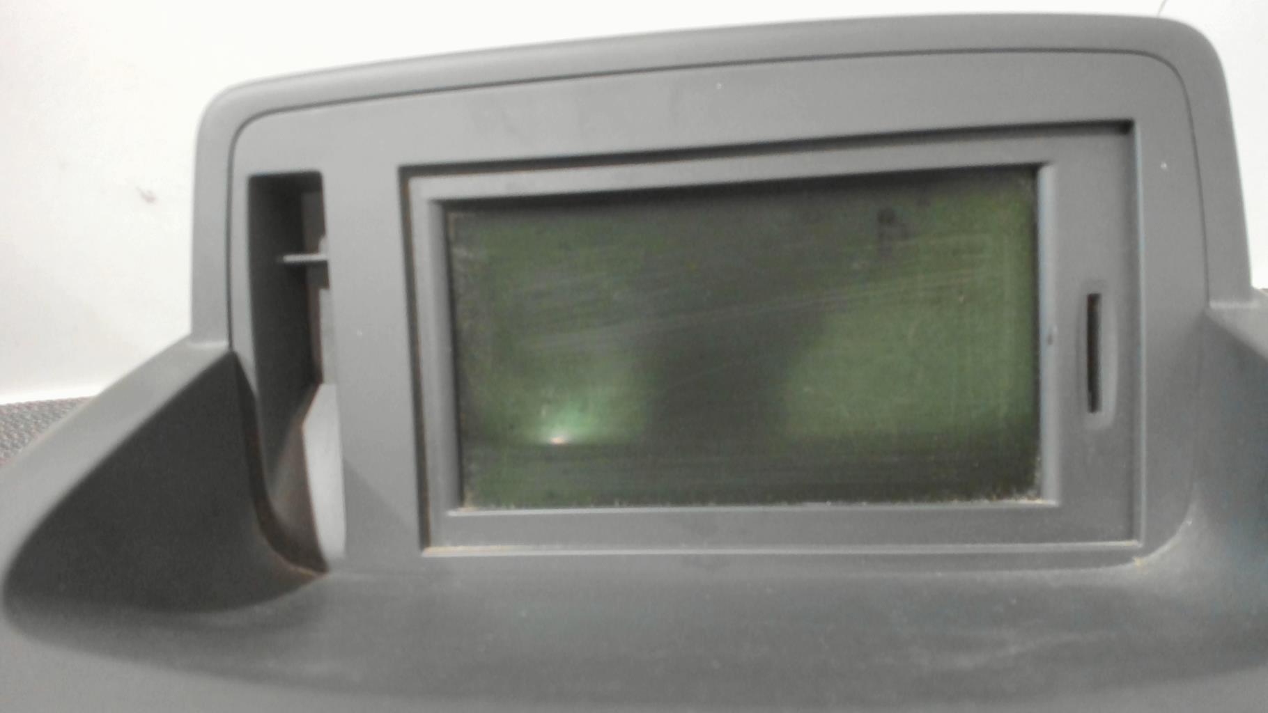 Ecran GPS RENAULT MEGANE 3 PHASE 1 Diesel - 1