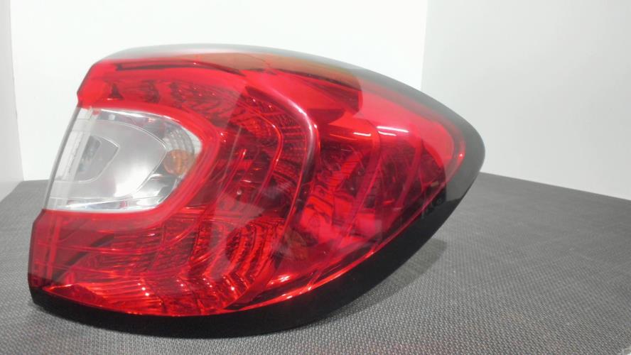 Image Feu arriere principal droit (feux) - RENAULT CAPTUR 1