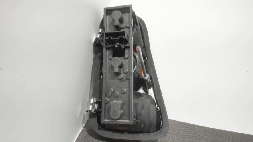 Image Feu arriere principal droit (feux) - MINI MINI 1 R50/R53