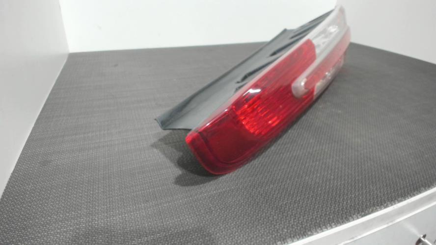 Image Feu arriere principal gauche (feux) - FORD C-MAX 1