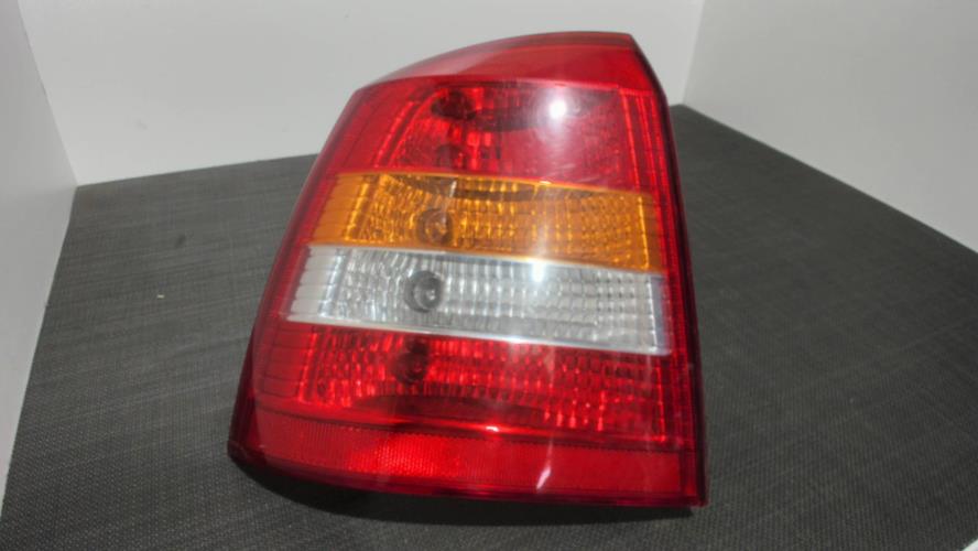 Image Feu arriere principal gauche (feux) - OPEL ASTRA G