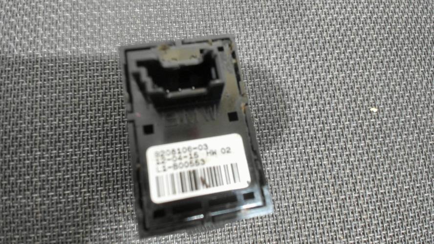 Image Interrupteur de leve vitre arriere gauche - BMW SERIE 1 F20