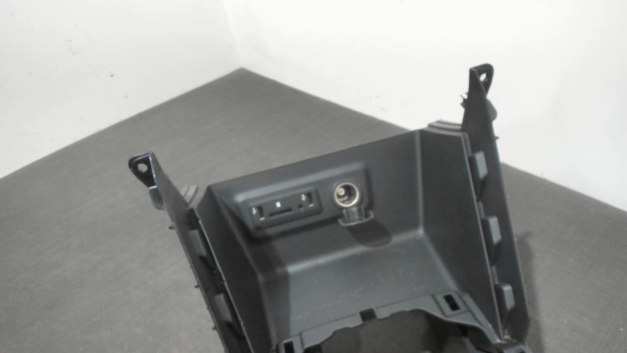 Image Console central (interieur plastique) - RENAULT MEGANE 4