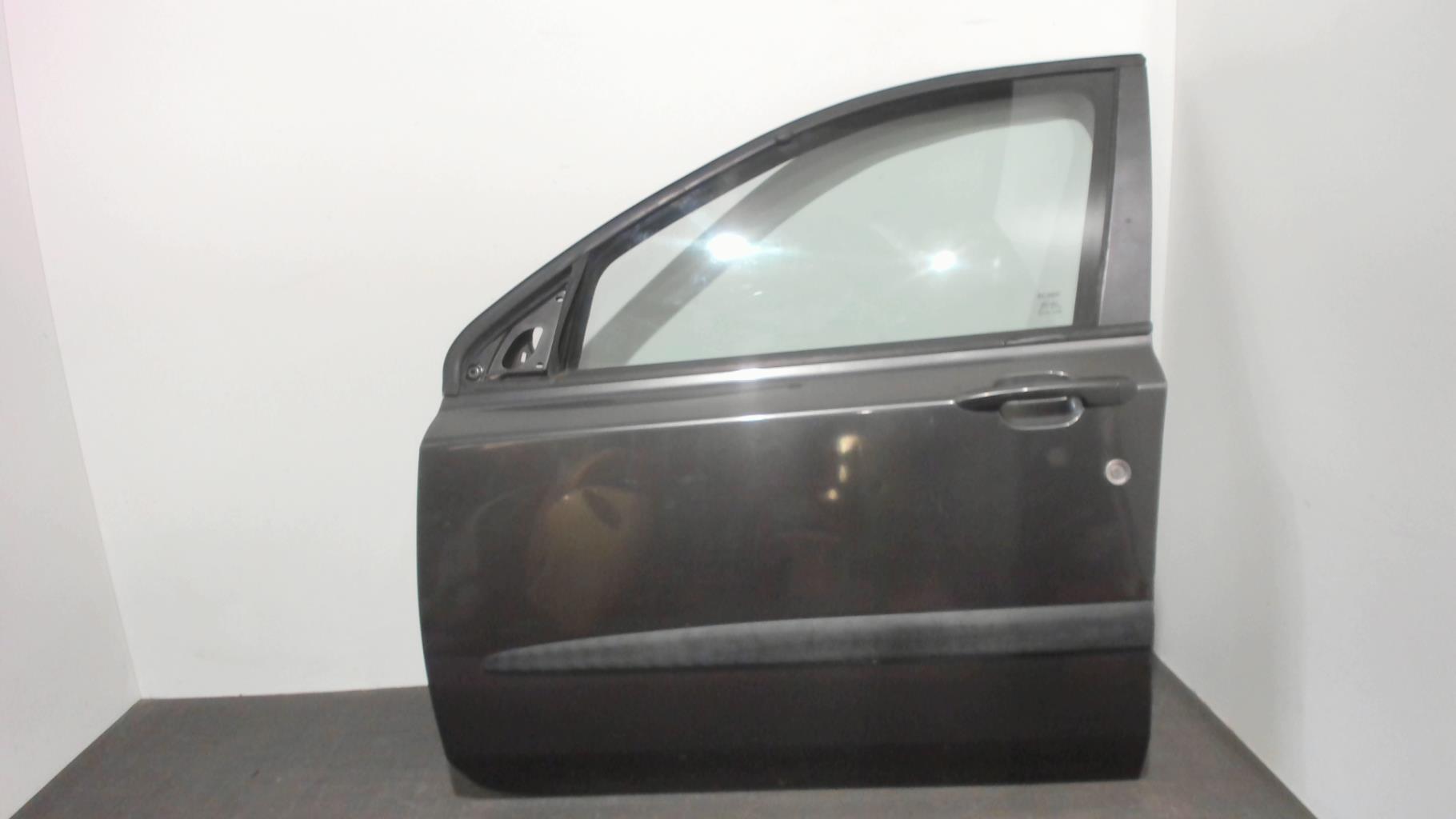 Porte avant gauche FIAT STILO BREAK Diesel - 1