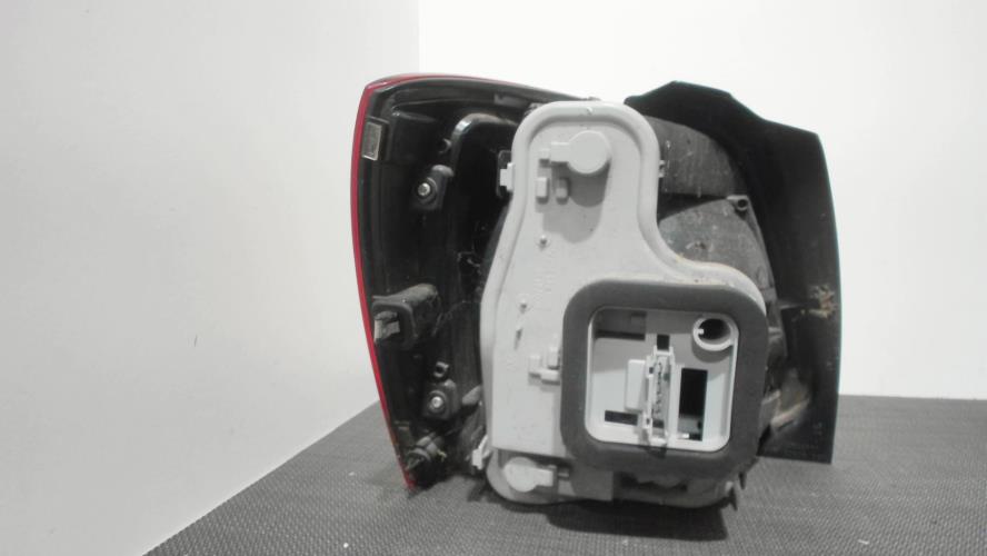 Image Feu arriere principal droit (feux) - VOLKSWAGEN POLO 5