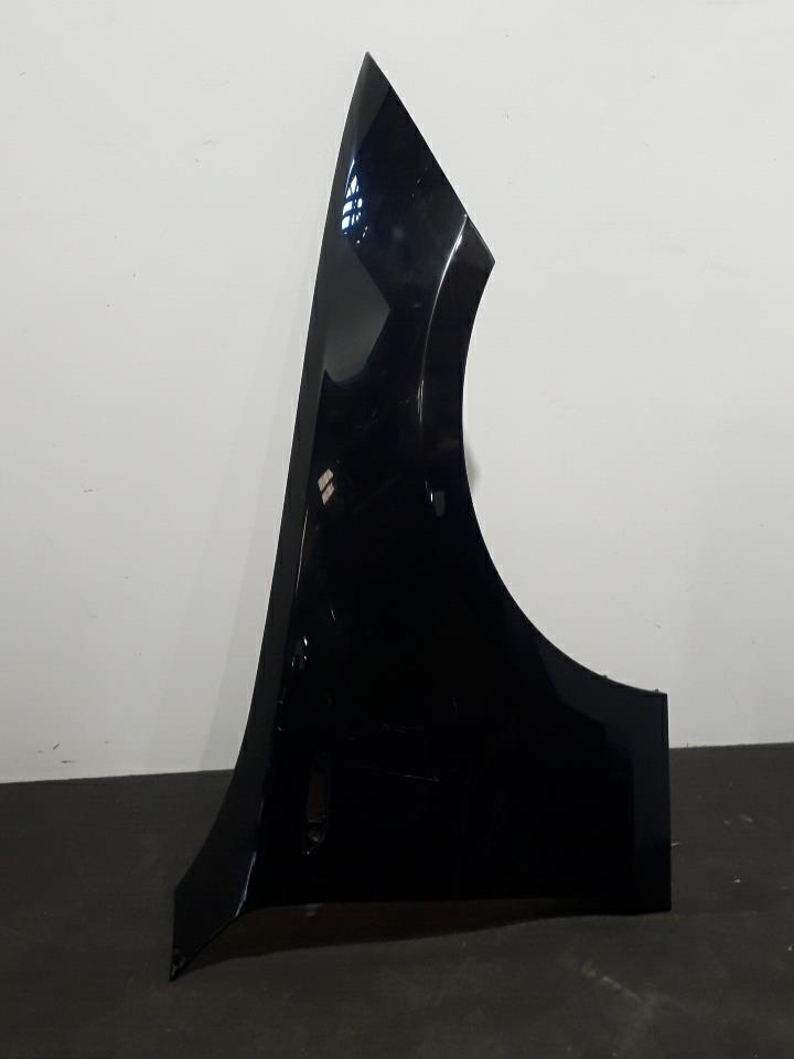 Aile avant droit BMW SERIE 1 E87 PHASE 1 Essence - 1