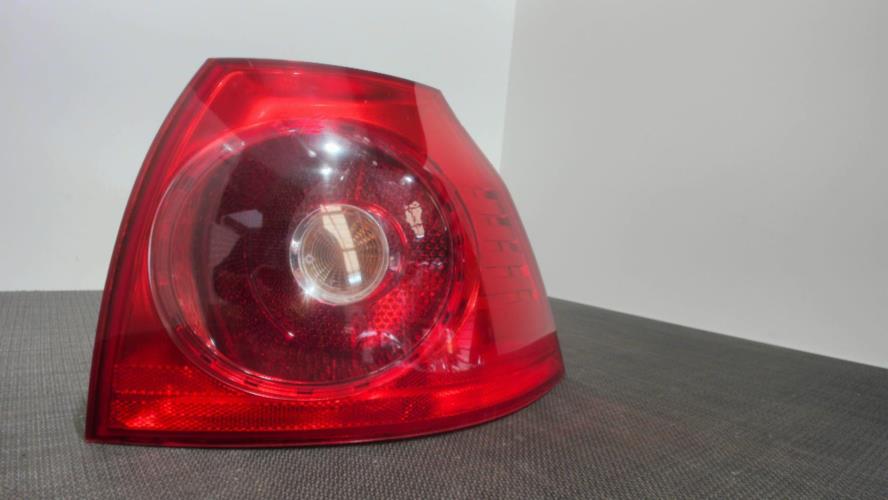 Image Feu arriere principal droit (feux) - VOLKSWAGEN GOLF 5