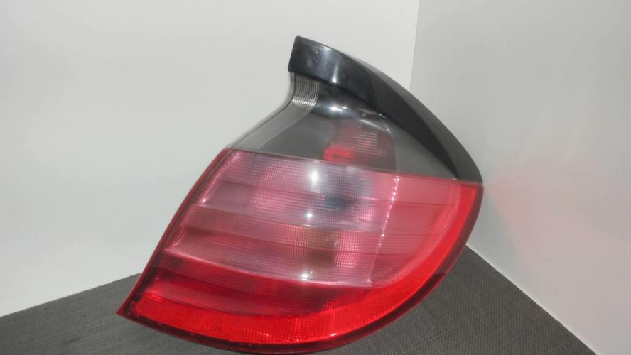 Image Feu arriere principal droit (feux) - MERCEDES CLASSE C 203 COUPE SPORT