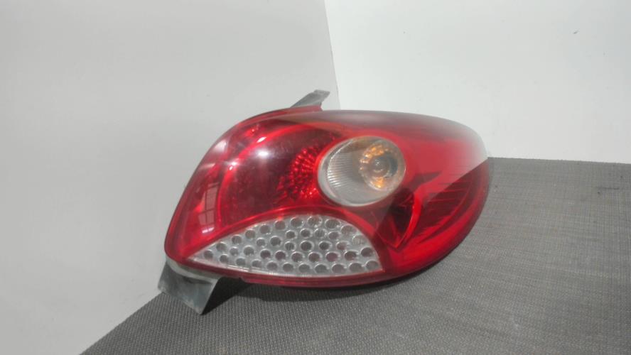 Image Feu arriere principal droit (feux) - PEUGEOT 206+