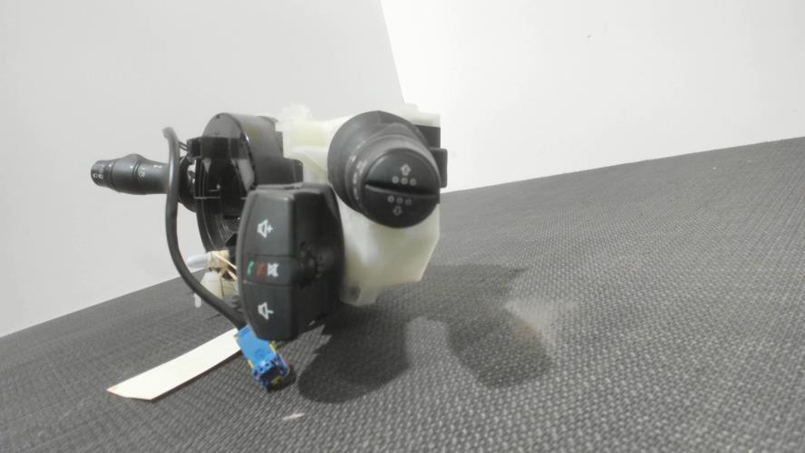 Image Com (Bloc Contacteur Tournant+Commodo Essuie Glace+Commodo Phare) - RENAULT ZOE