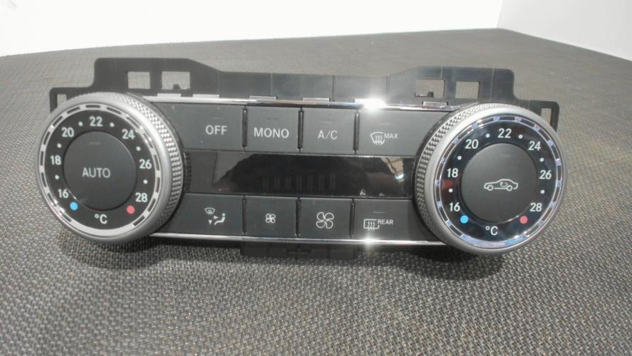 Image Commande chauffage - MERCEDES CLASSE C 204
