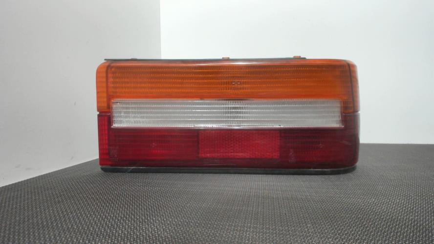 Image Feu arriere principal droit (feux) - PEUGEOT 309