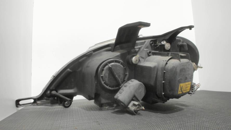 Image Optique avant principal droit (feux)(phare) - MERCEDES CLASSE M 163