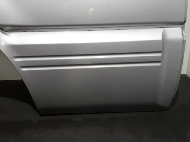 Image Porte arriere droit - NISSAN TERRANO 2