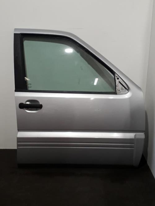 Image Porte avant droit - NISSAN TERRANO 2