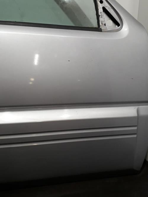 Image Porte avant droit - NISSAN TERRANO 2