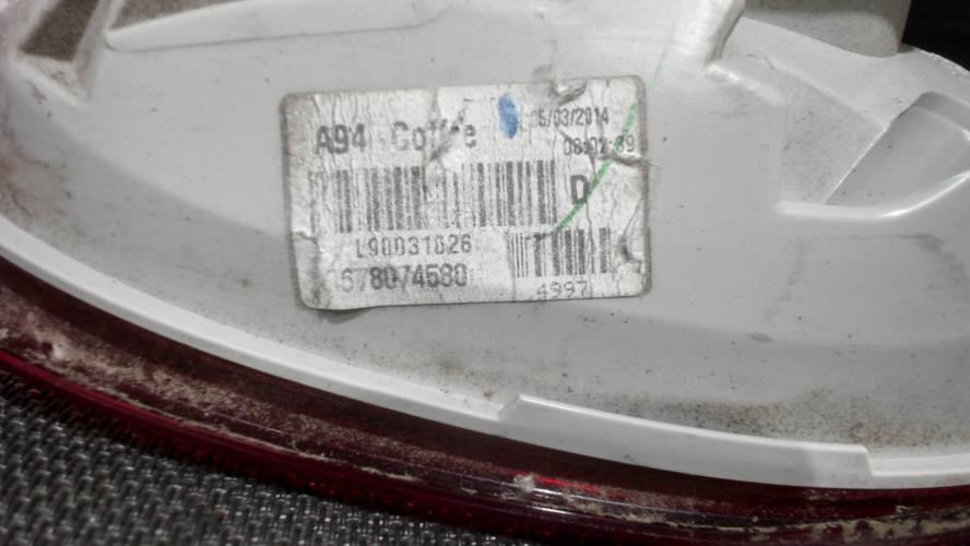 Image Feu arriere secondaire droit (feux) - PEUGEOT 2008 1