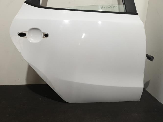 Image Porte arriere droit - HYUNDAI I 30 1