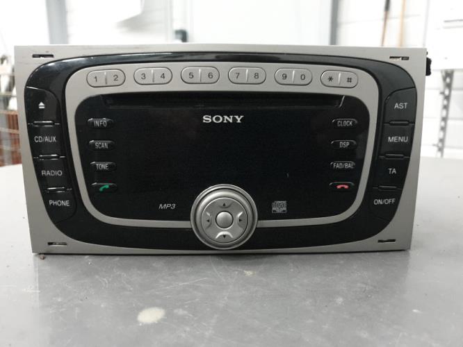 Image Autoradio d'origine - FORD KUGA 1