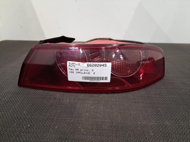 Image Feu arriere principal droit (feux) - ALFA ROMEO 159
