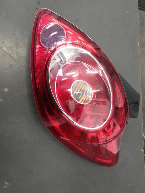 Image Feu arriere principal droit (feux) - FORD KA 2