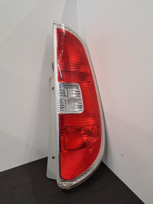 Image Feu arriere principal droit (feux) - SKODA ROOMSTER
