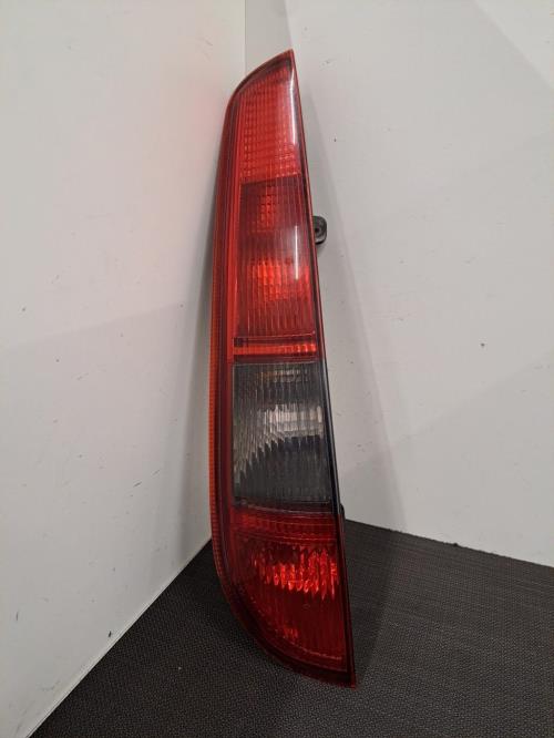 Image Feu arriere principal gauche (feux) - FORD FOCUS 2