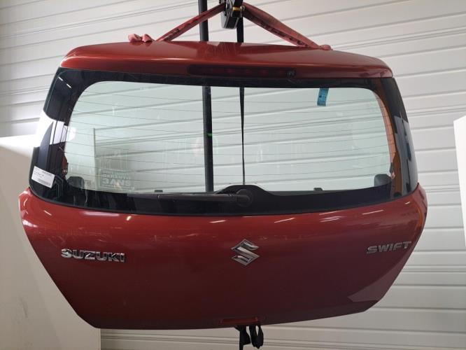 Image Malle/Hayon arriere - SUZUKI SWIFT 3