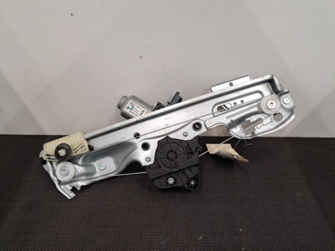 Image Moteur leve vitre arriere gauche - RENAULT MEGANE 4