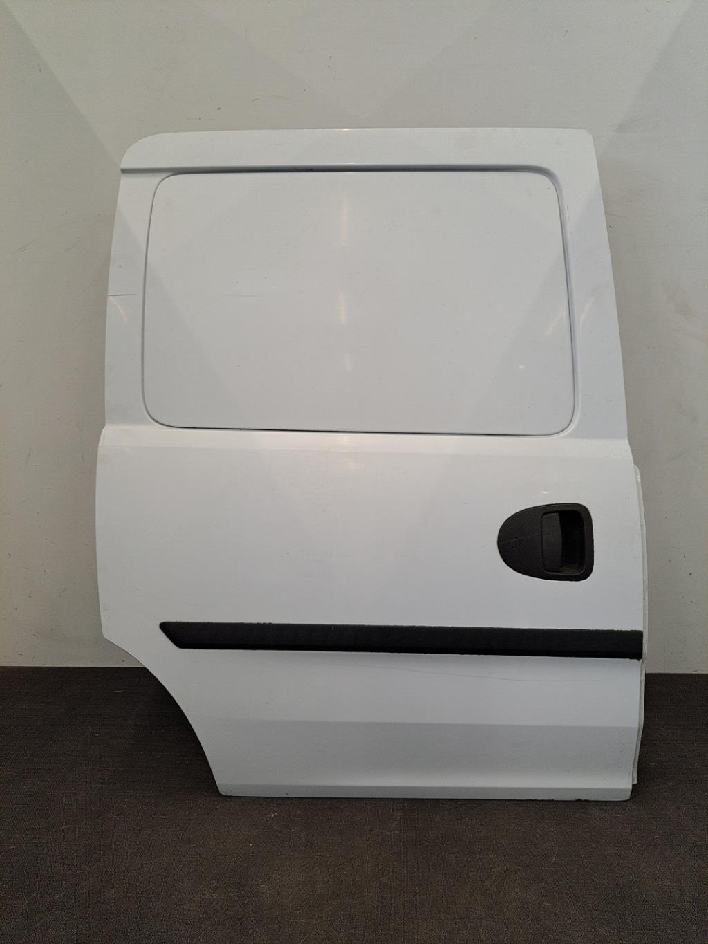 Porte laterale droit OPEL COMBO C PHASE 2 Diesel - 1