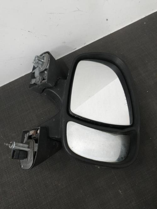 Image Retroviseur droit - OPEL VIVARO
