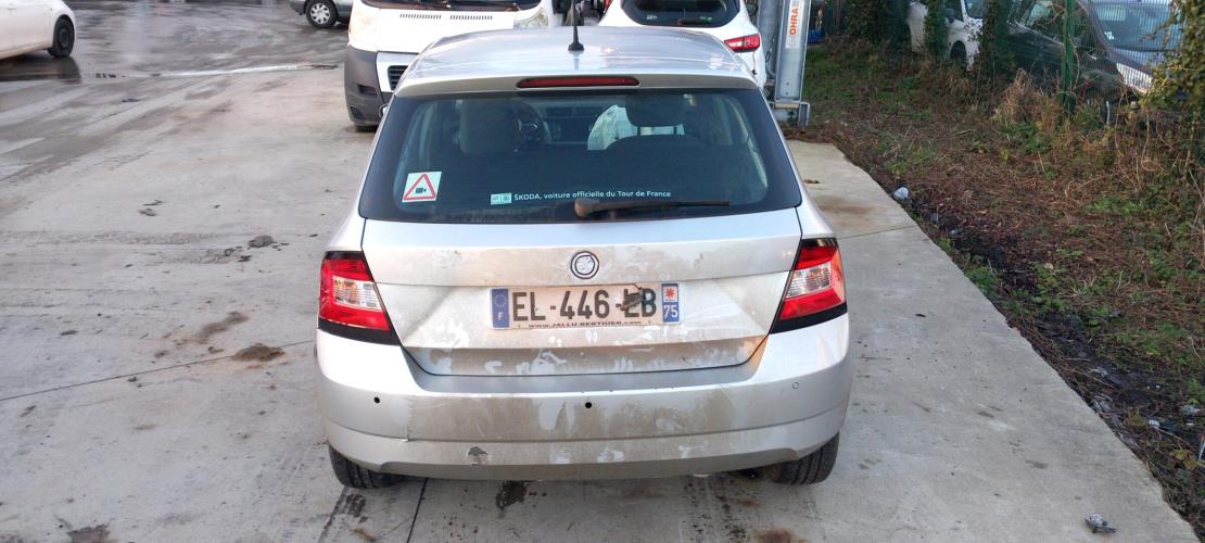 Image Feu arriere principal gauche (feux) - SKODA FABIA 3
