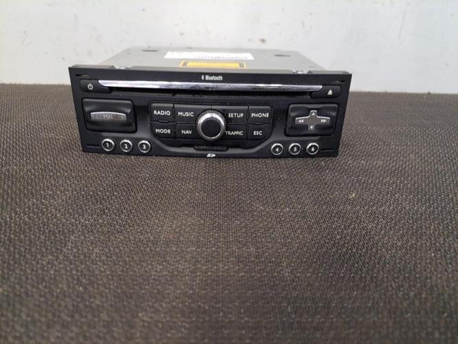 Image Autoradio d'origine - PEUGEOT 3008 1
