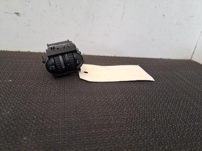 Image Commande de reglage hauteur de phare - VOLKSWAGEN GOLF 6