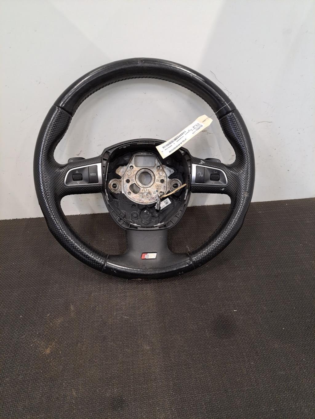 Volant AUDI A4 3 AVANT PHASE 1 BREAK Diesel - 1