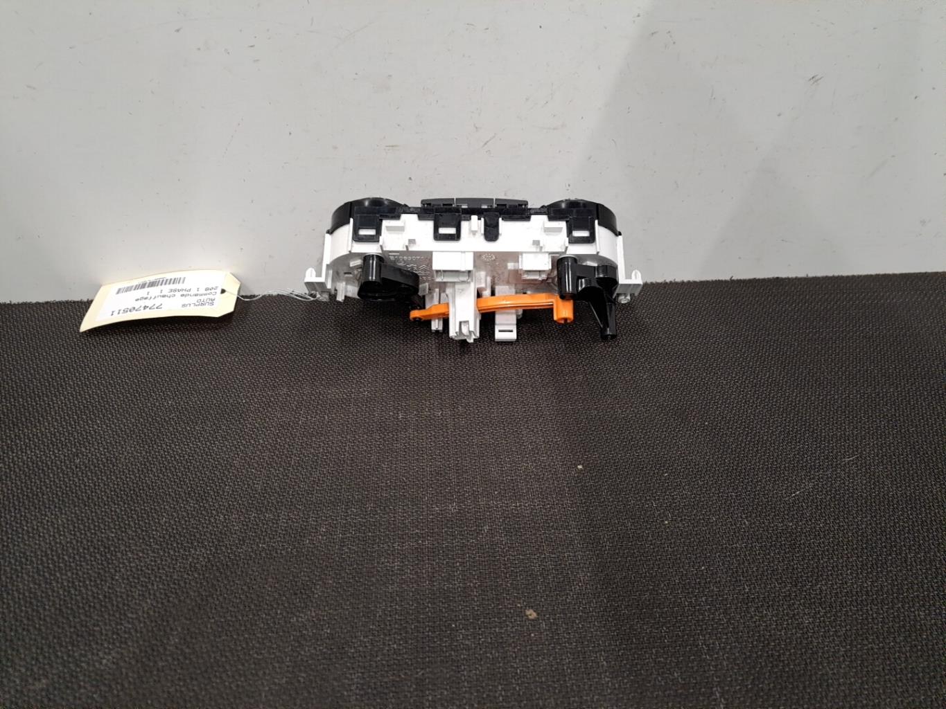 Pièce Auto