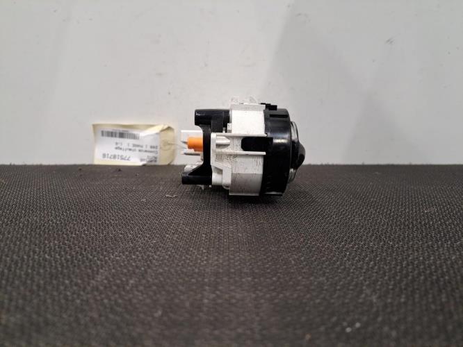 Image Commande chauffage - PEUGEOT 208 1