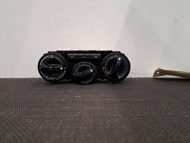 Image Commande chauffage - PEUGEOT 208 1