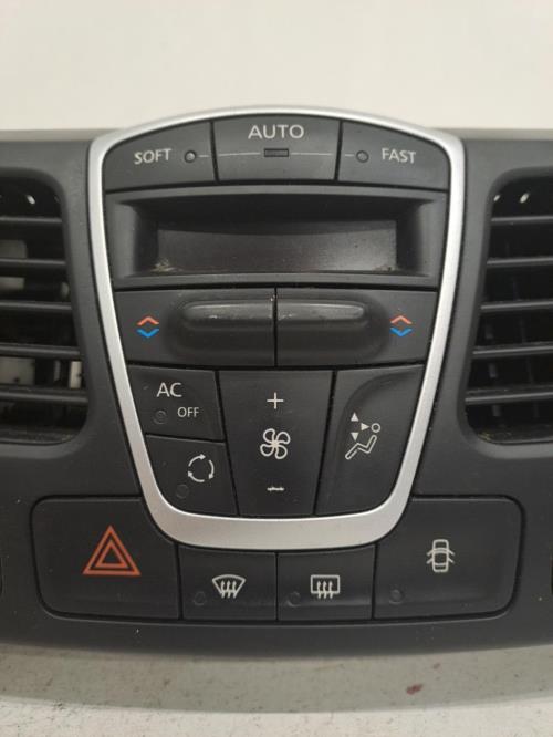 Image Commande chauffage - RENAULT LAGUNA 3
