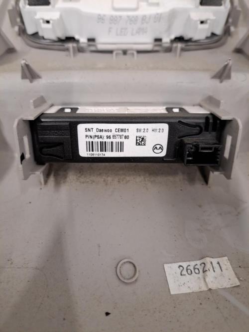 Image Eclairage de plafonnier - CITROEN C4 2