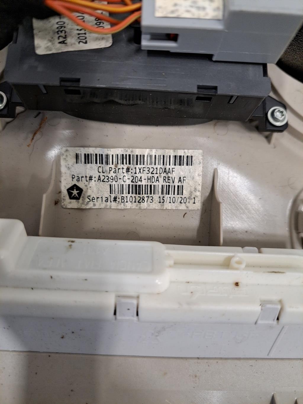 Eclairage de plafonnier JEEP CHEROKEE 4 Diesel - 1