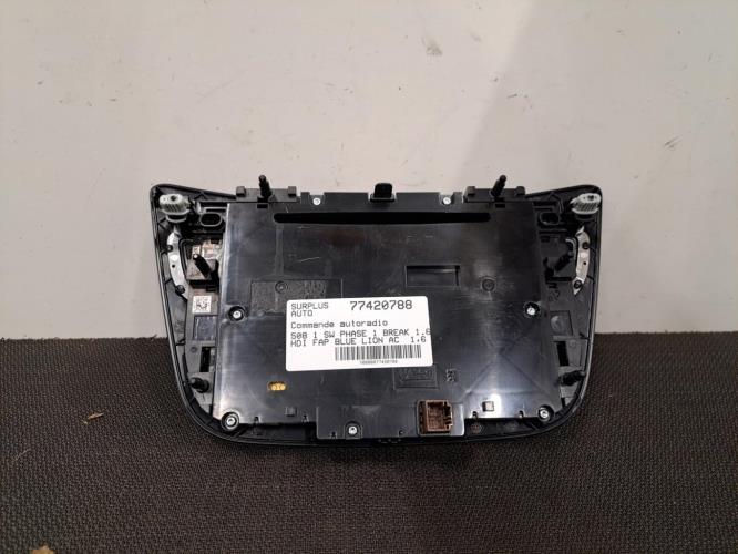Image Facade autoradio - PEUGEOT 508 1 SW